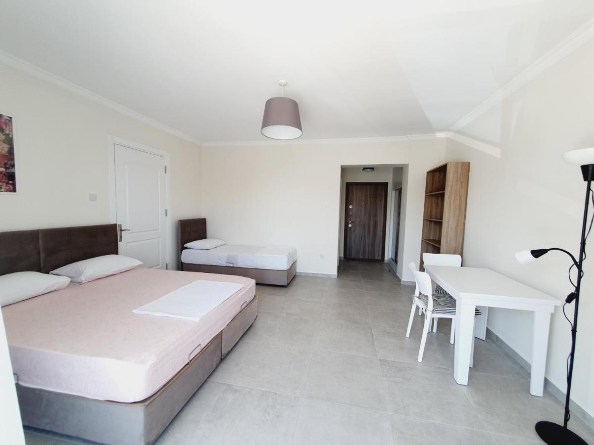 Ferienwohnung Royal Life Poseidon B Agios Georgios  Exterior foto