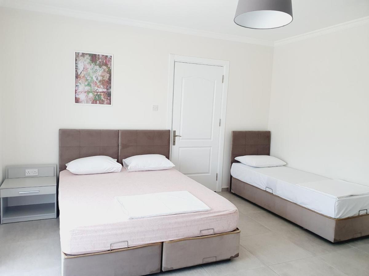Ferienwohnung Royal Life Poseidon B Agios Georgios  Exterior foto