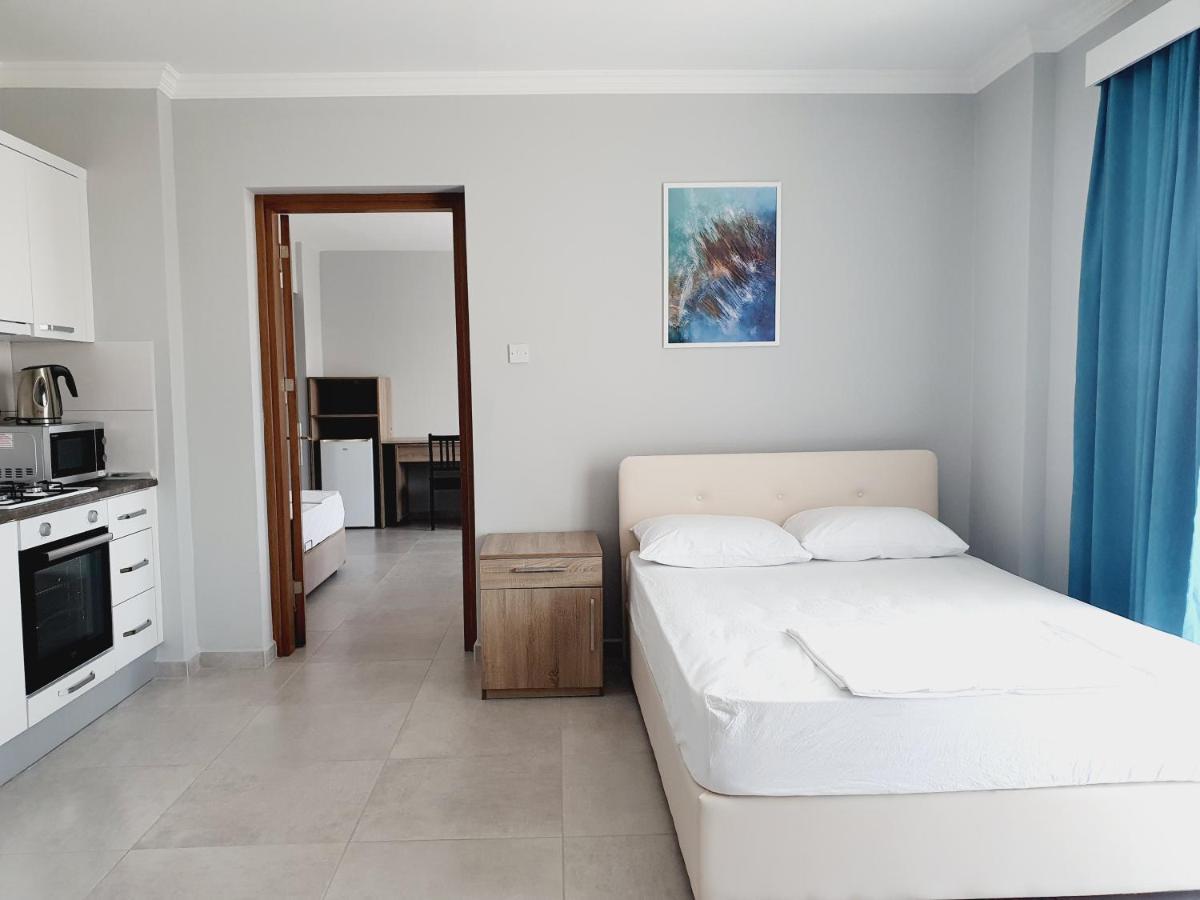 Ferienwohnung Royal Life Poseidon B Agios Georgios  Exterior foto