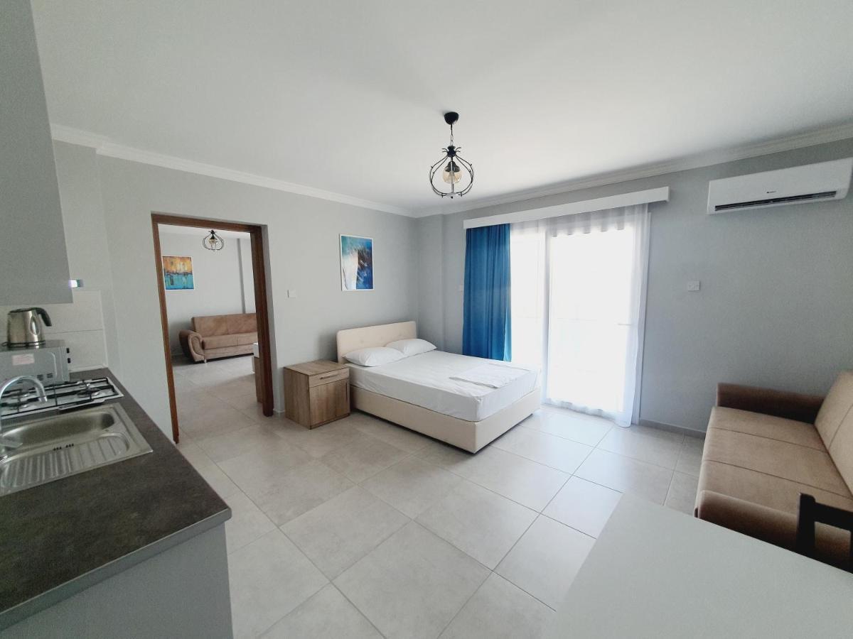 Ferienwohnung Royal Life Poseidon B Agios Georgios  Exterior foto